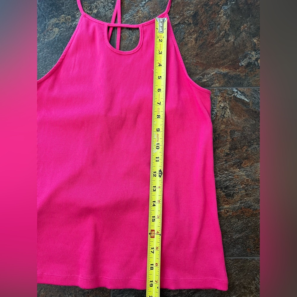 Anthropologie 100% cotton pink key hole open back sleeveless top. Size large - Picture 8 of 11